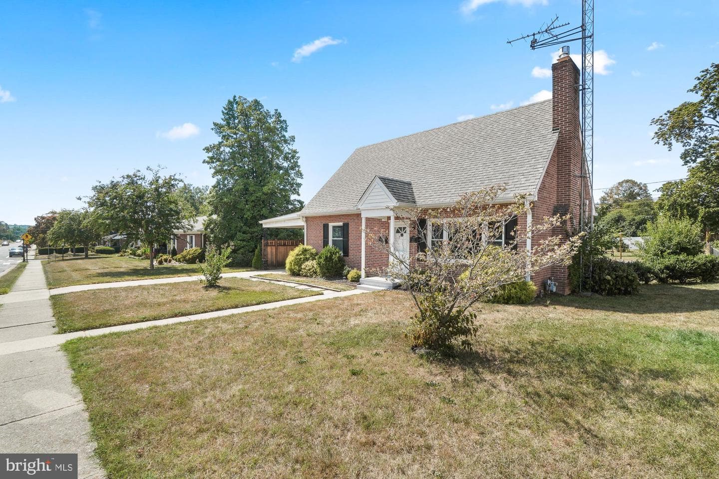 607 Grant Place photo 4