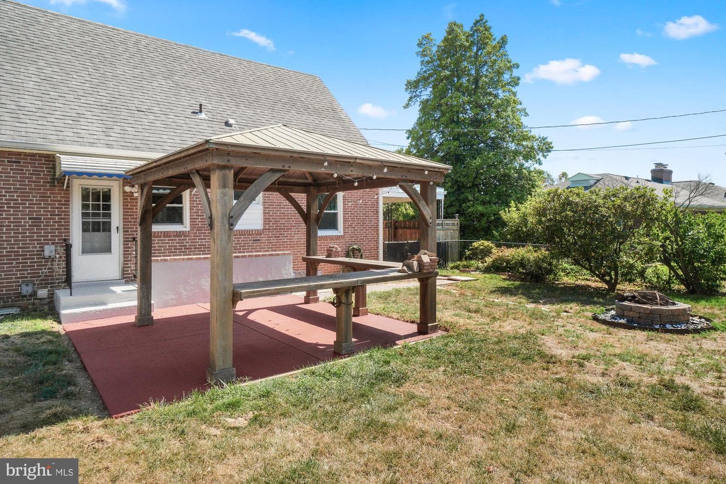 607 Grant Place photo 6