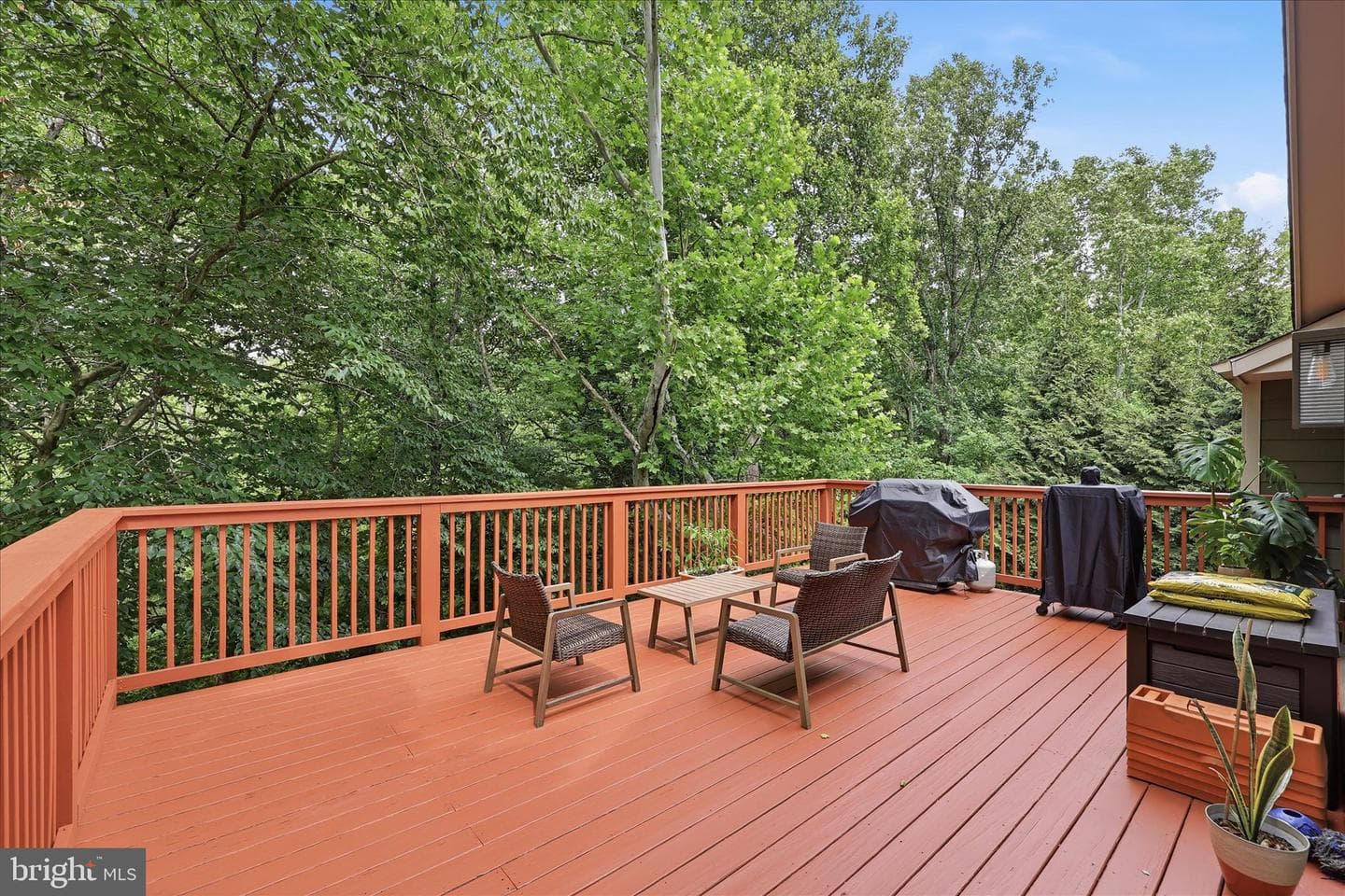 6714 Meadowlawn Circle photo 35