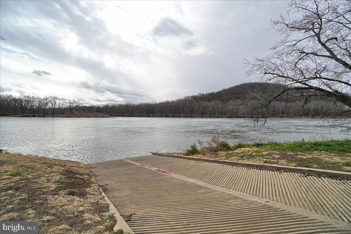 1700 Canal Run Dr photo 67
