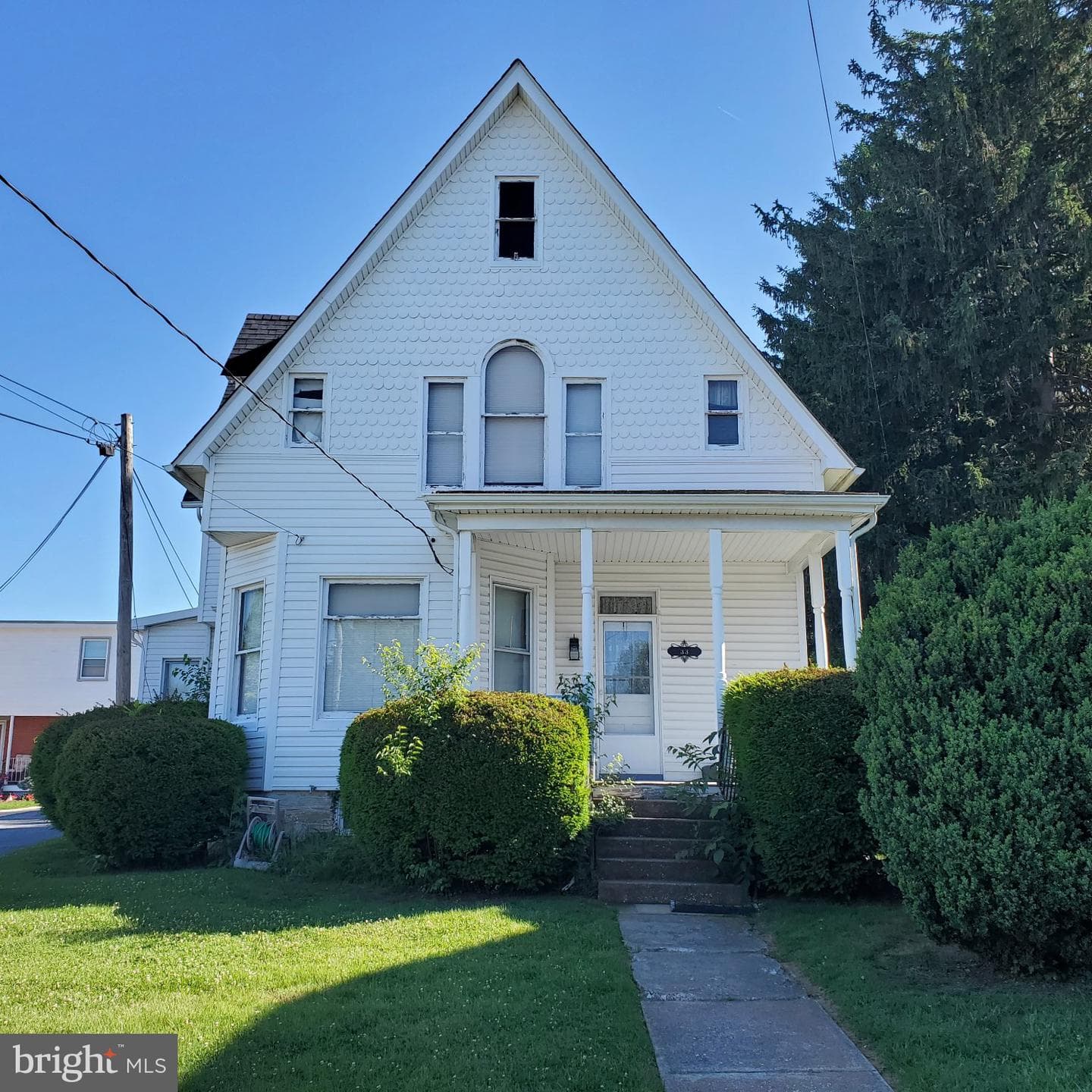 33 E Main St, Middletown