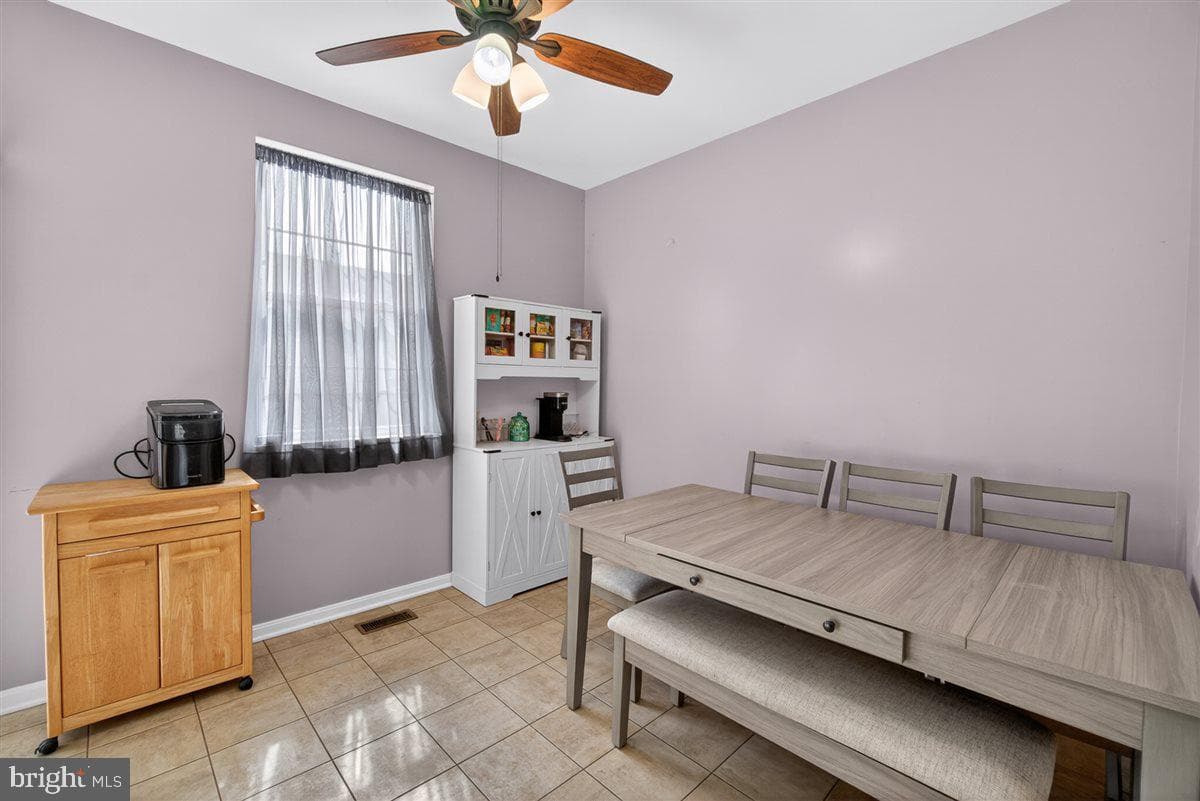 1506 S Rambling Way photo 8