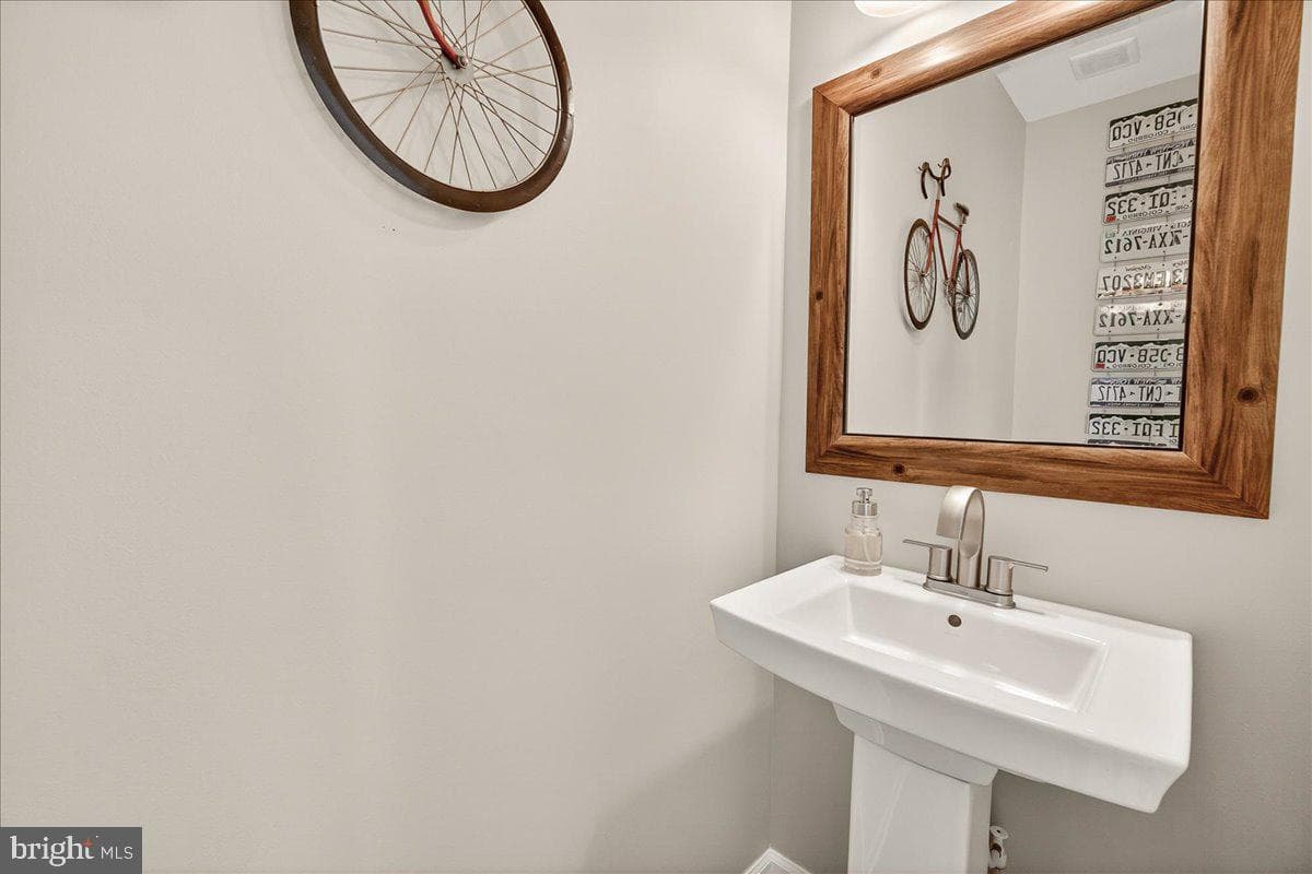 3614 Moline Court photo 24