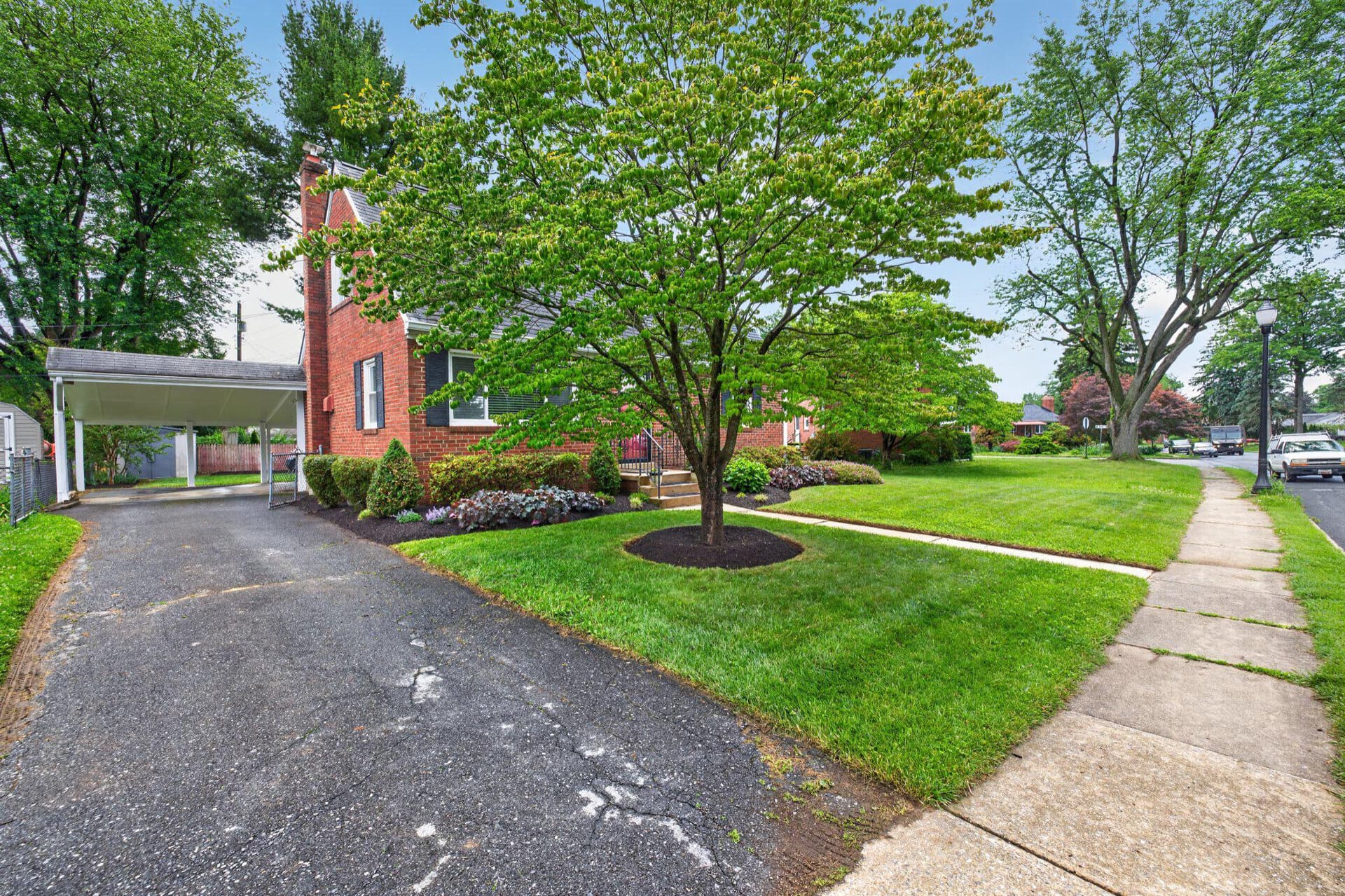 1002 Wilson Place photo 29