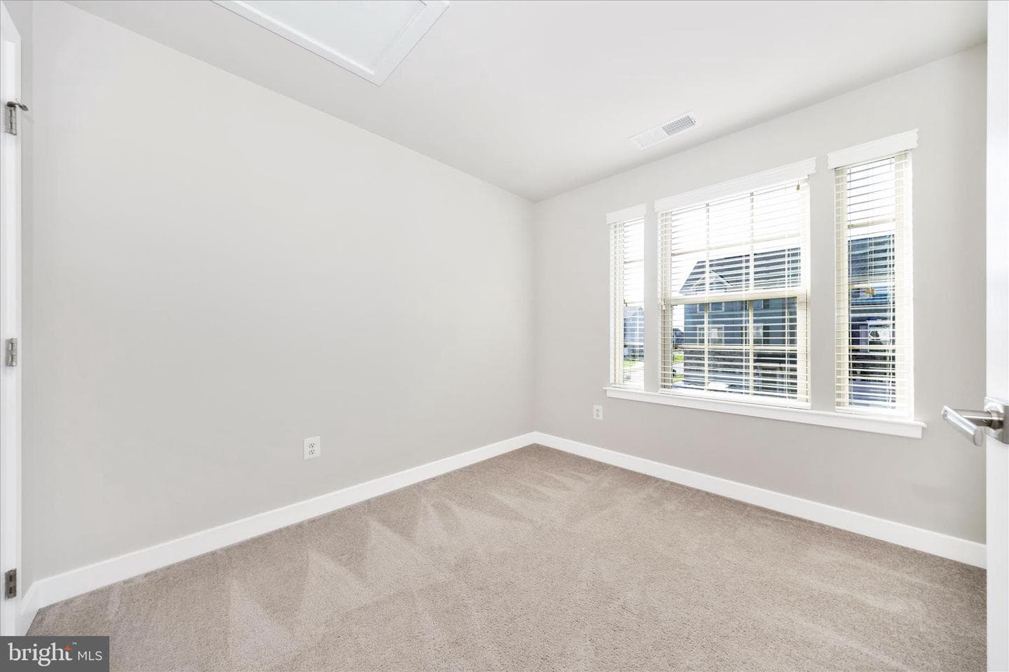 10726 Lamoka Lane photo 18