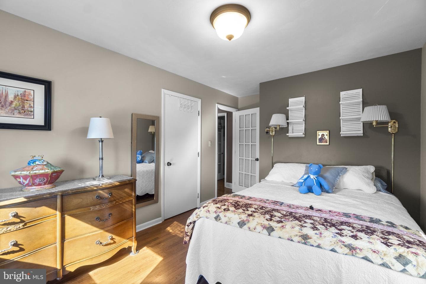 13724 Hillside Avenue photo 28