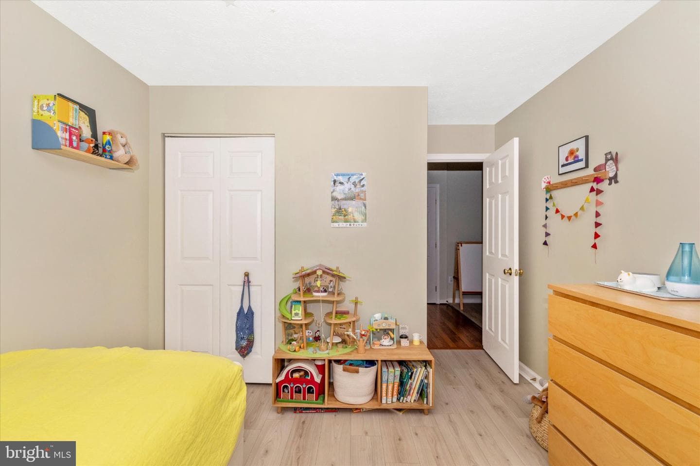 1603 Berry Rose #3d photo 29