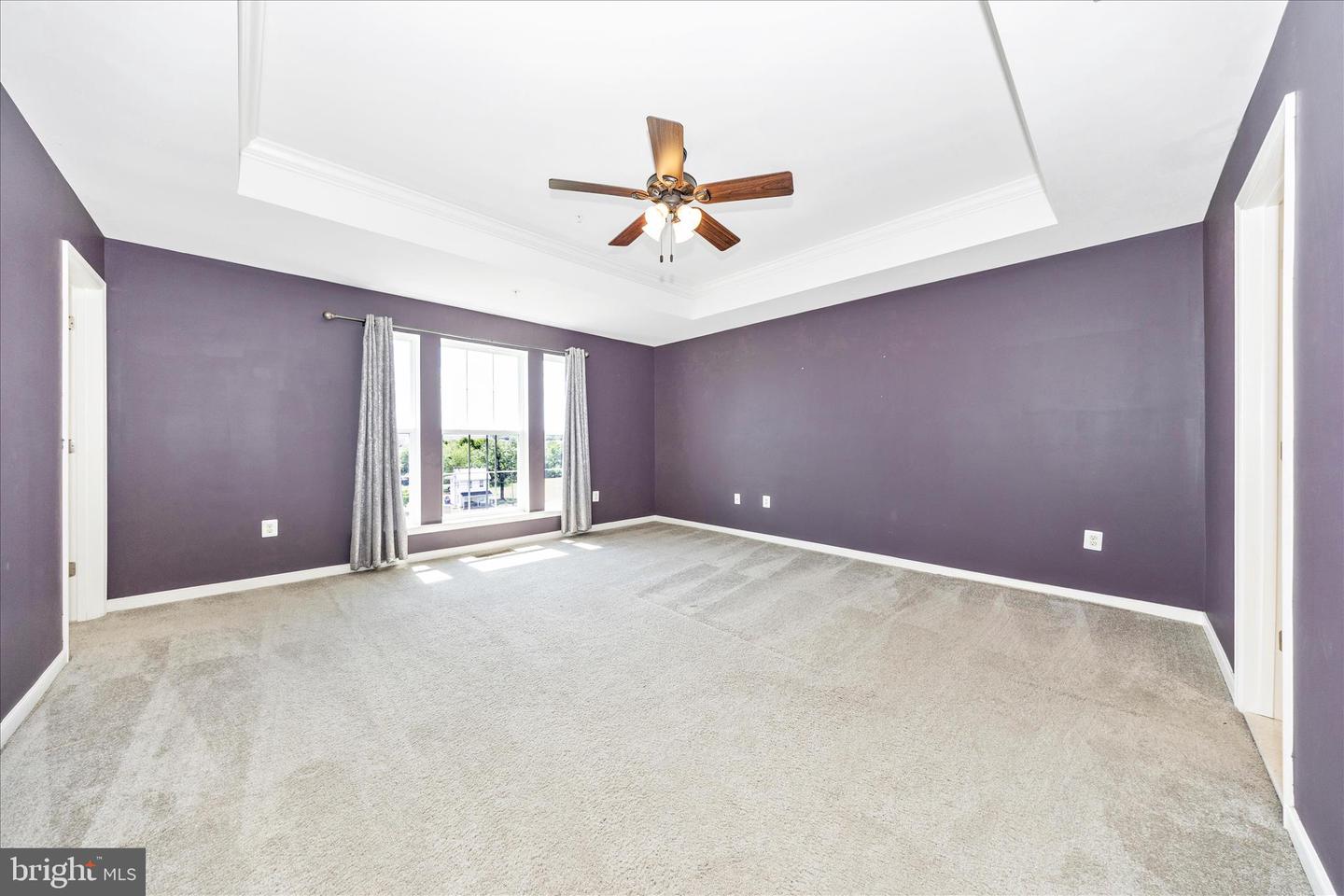 669 E Church Street photo 24