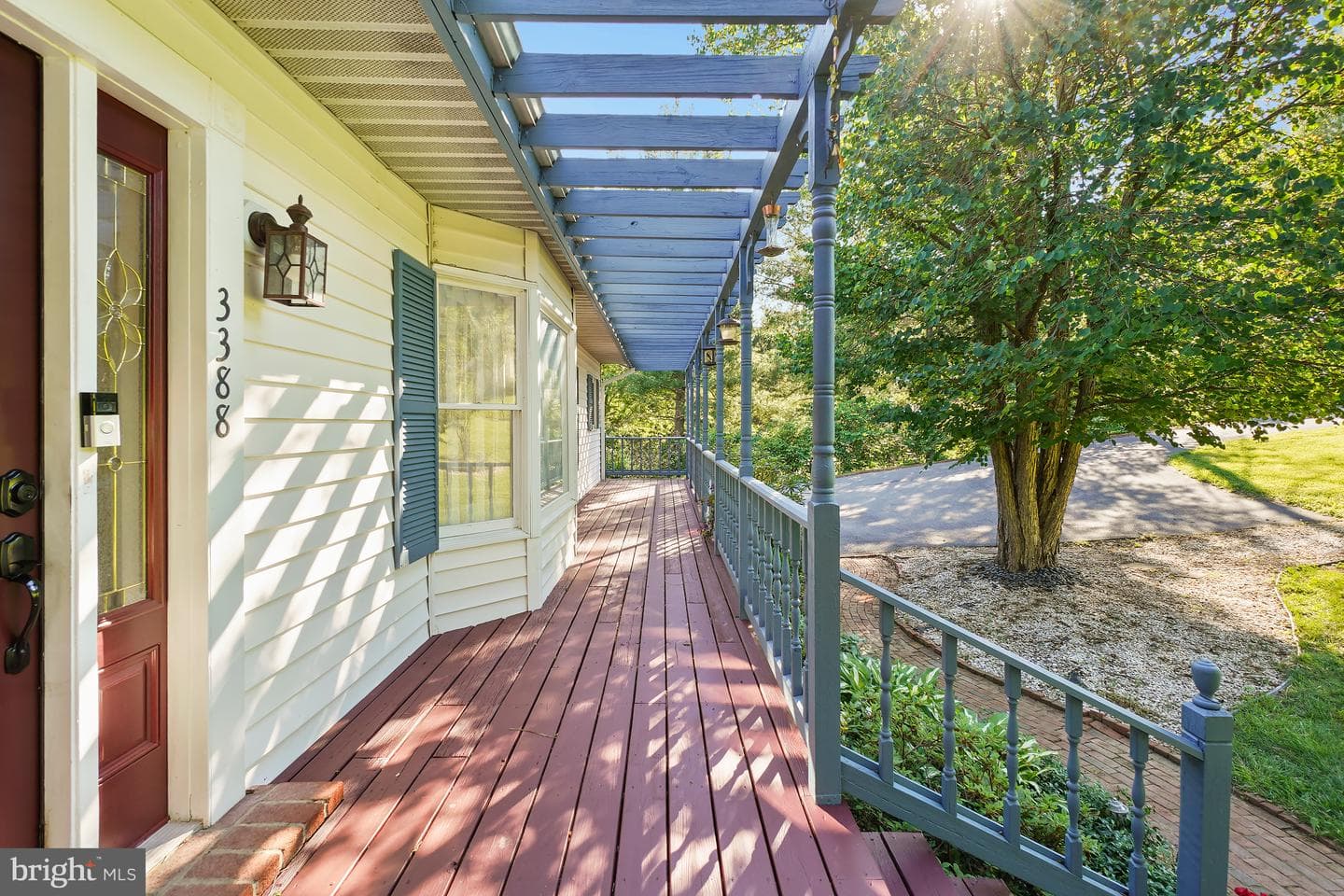 3388 Red Oak Court photo 4