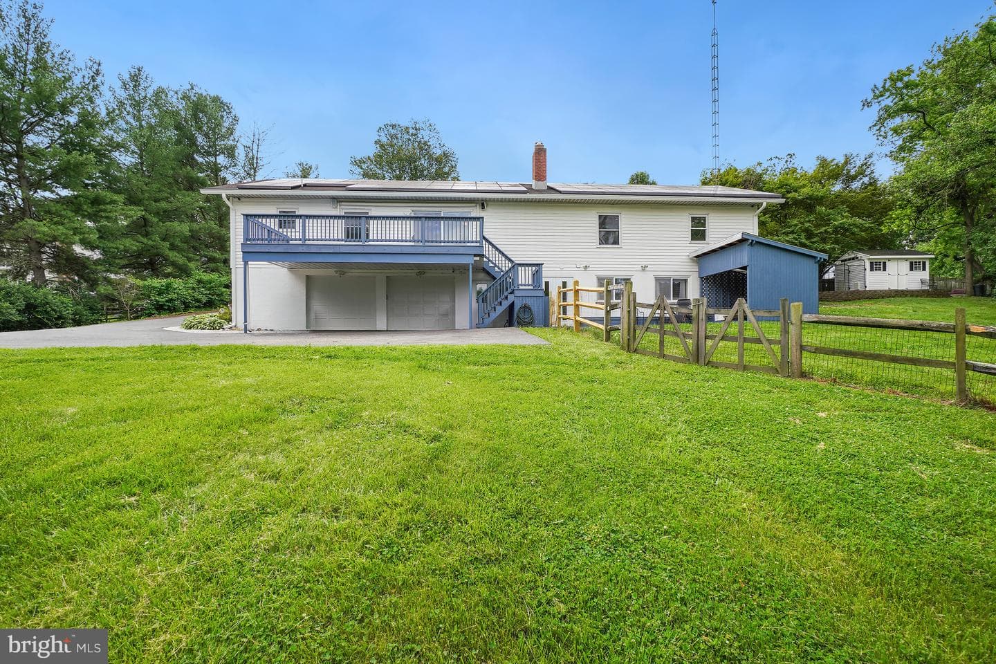 3388 Red Oak Court photo 44