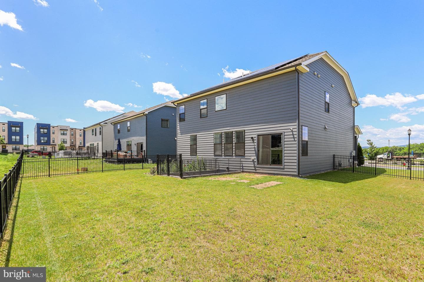504 Carroll Walk Ave photo 73
