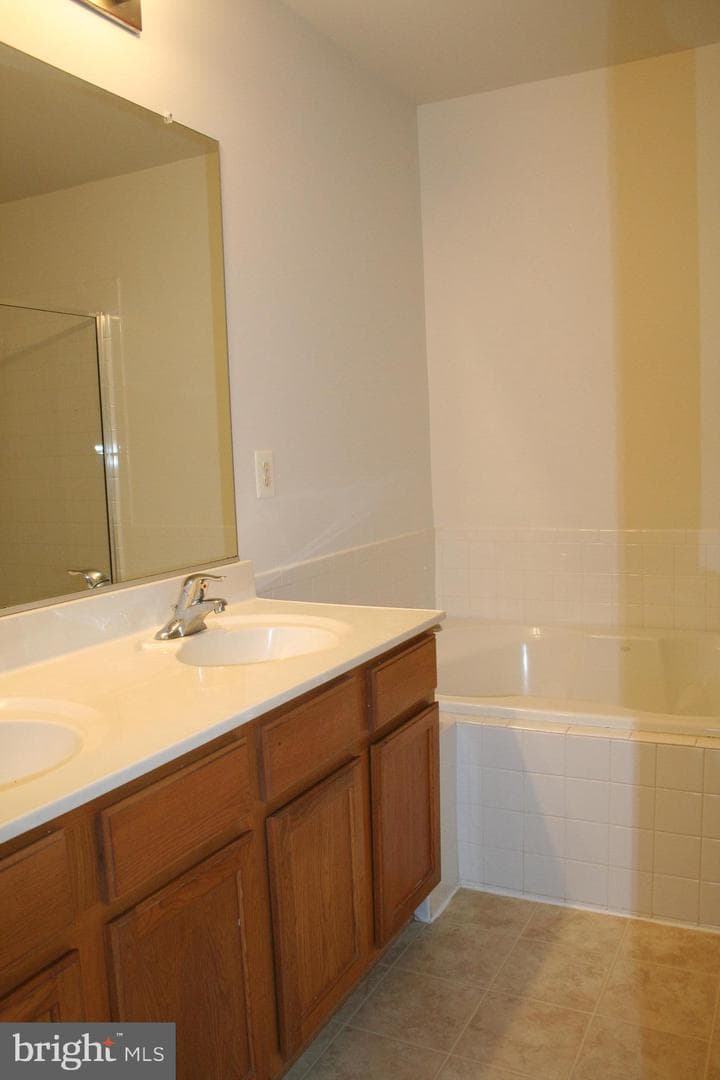 113 Whiskey Creek Circle photo 34