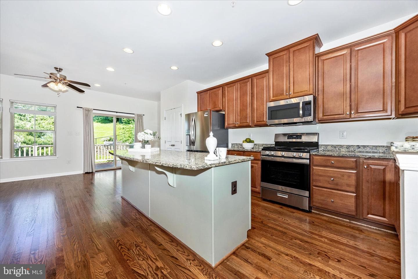 9167 Landon House Lane photo 13