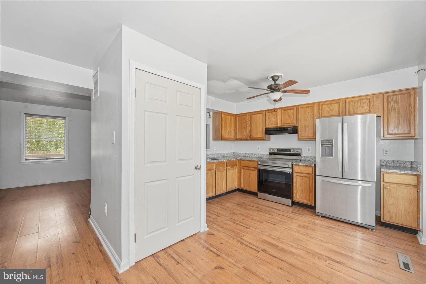 6627 E Beach Drive photo 10
