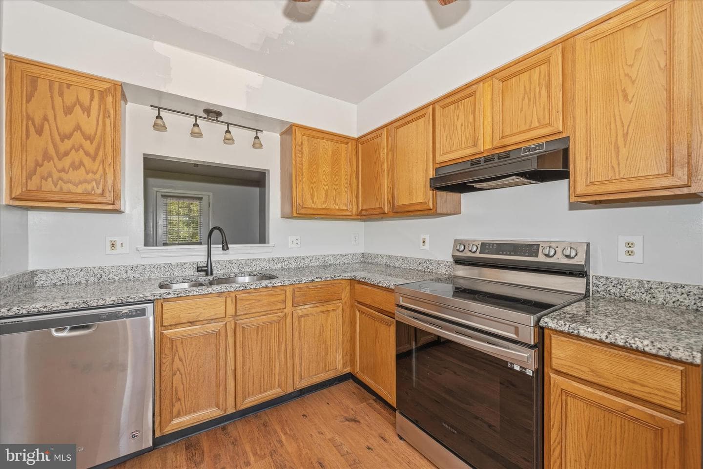 6627 E Beach Drive photo 13