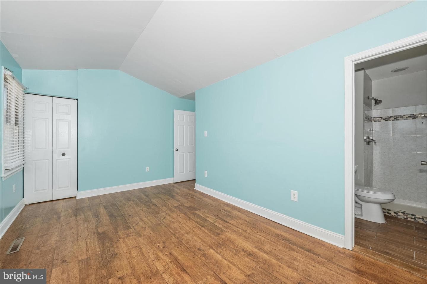 6627 E Beach Drive photo 20