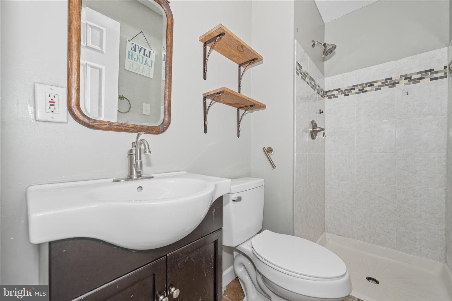 6627 E Beach Drive photo 22