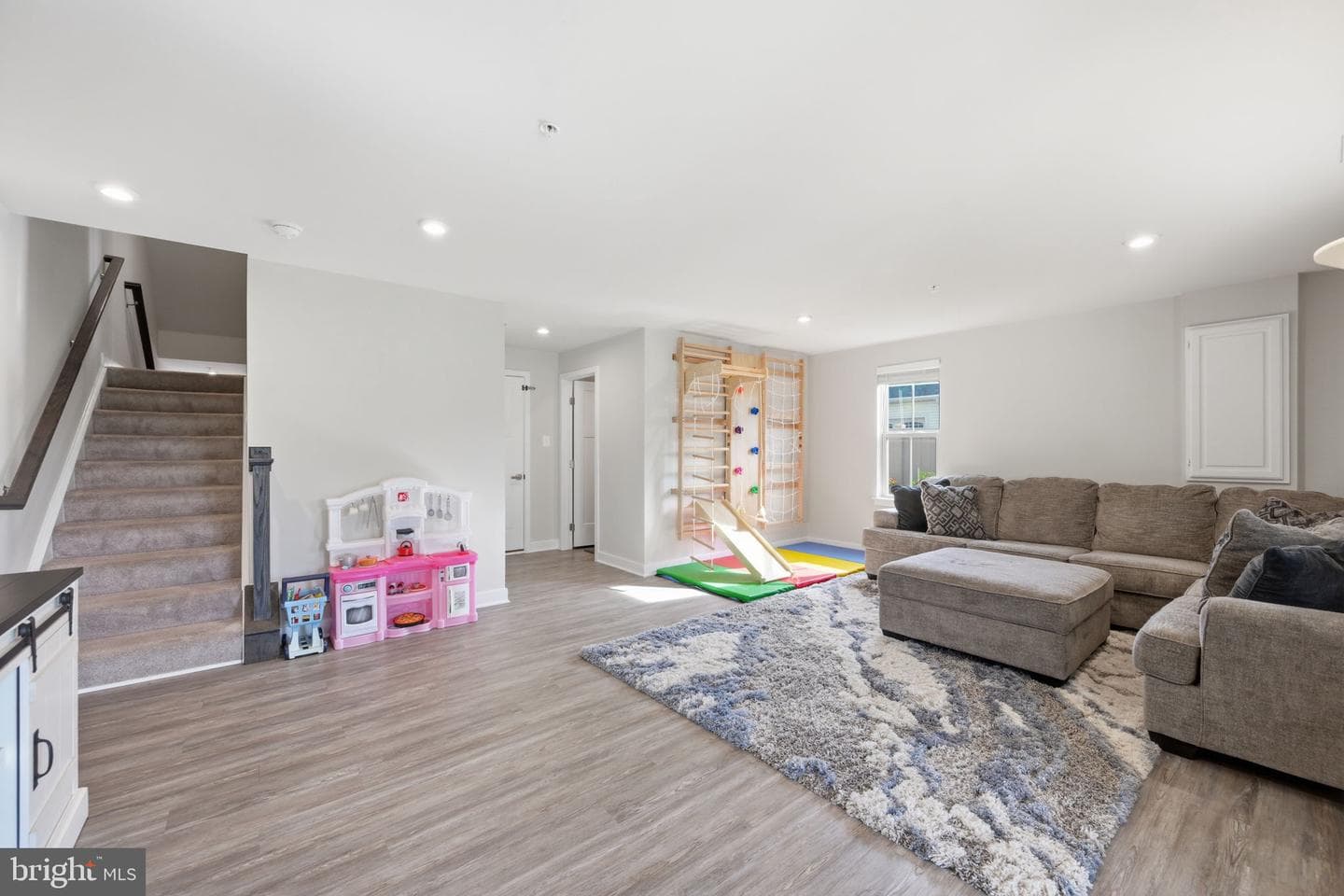 5912 Pecking Stone Street photo 28