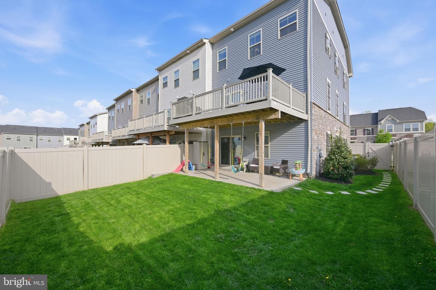 5912 Pecking Stone Street photo 32