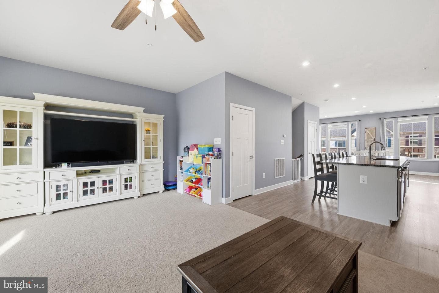 5912 Pecking Stone Street photo 4