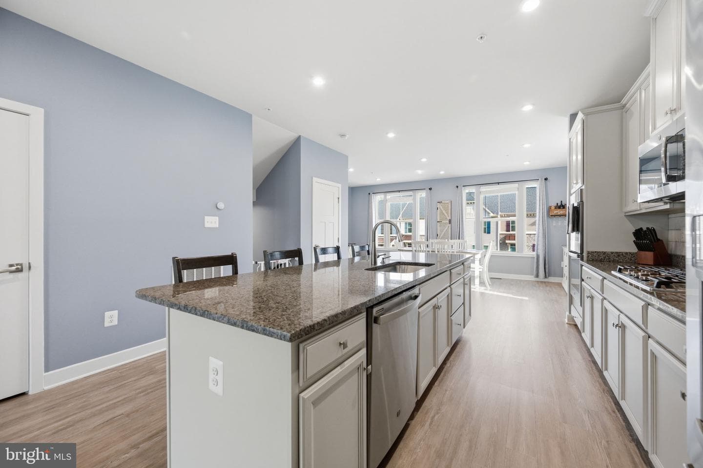 5912 Pecking Stone Street photo 7