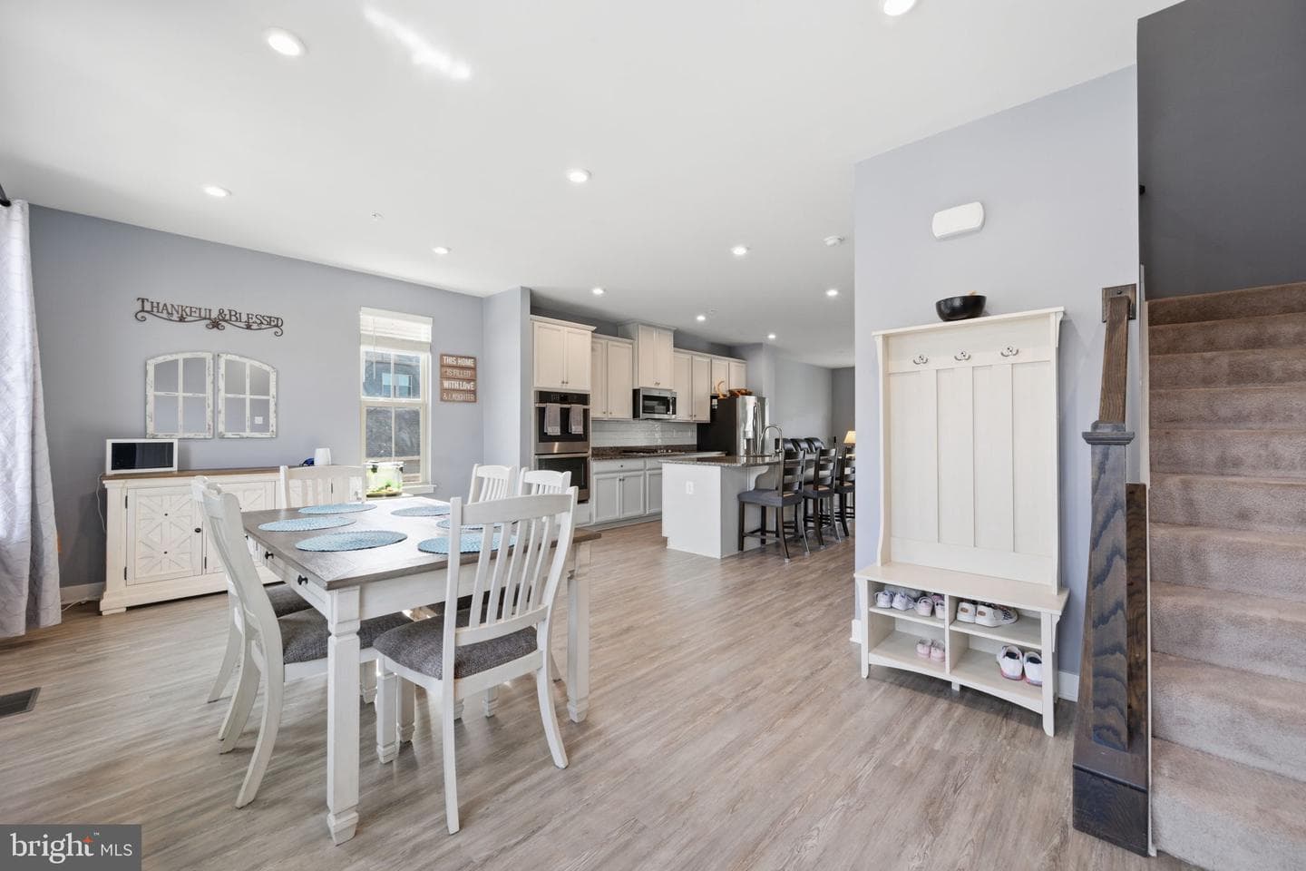 5912 Pecking Stone Street photo 8