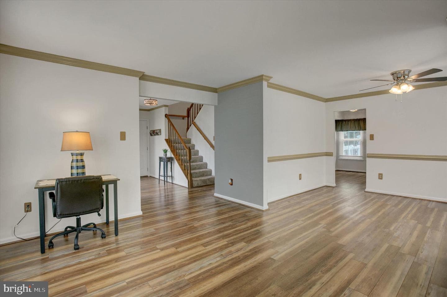 210 Burlington Avenue photo 8