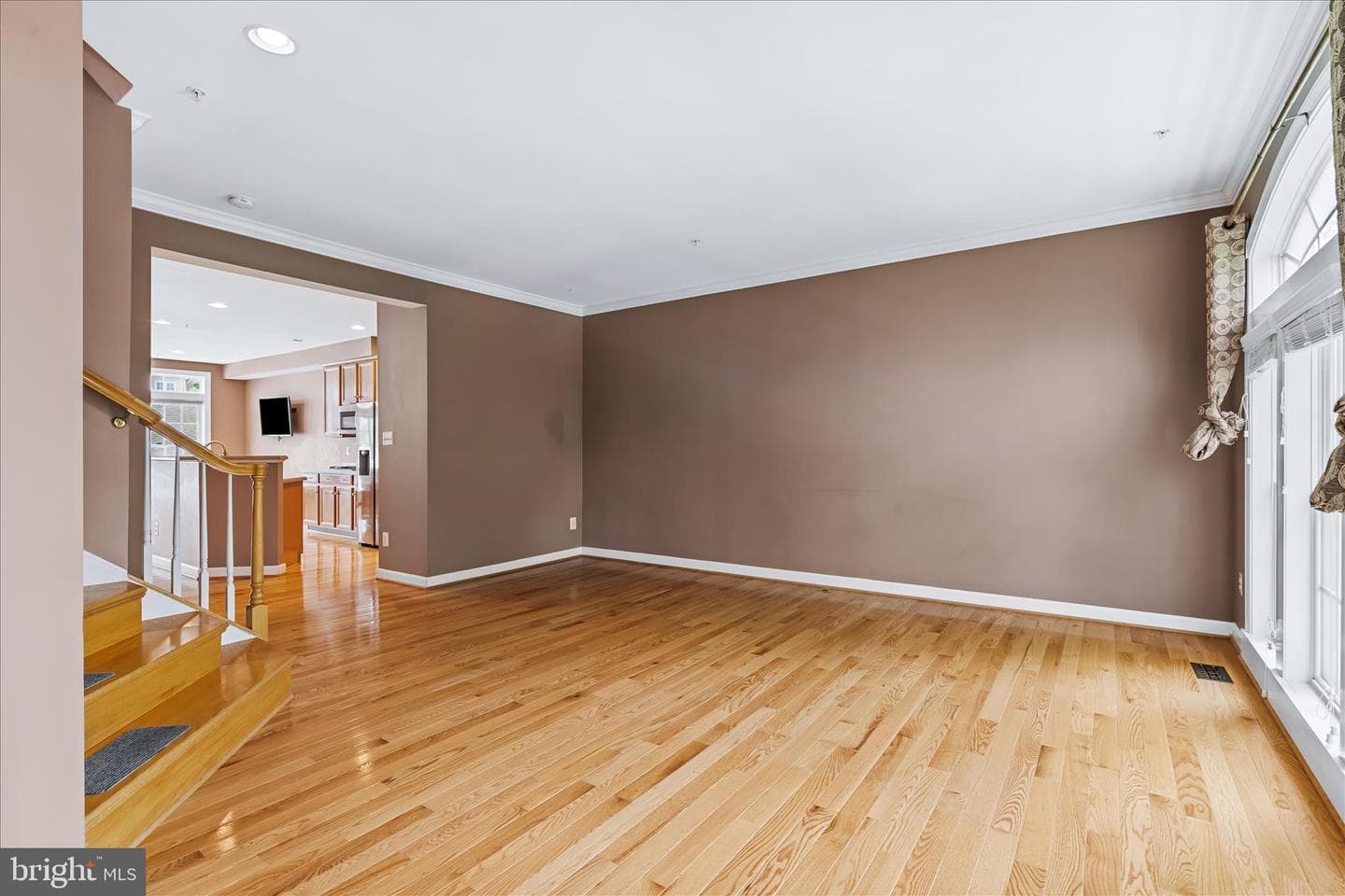 9393 Penrose Street photo 16