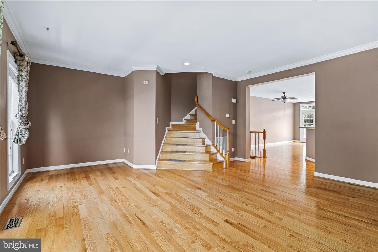 9393 Penrose Street photo 17