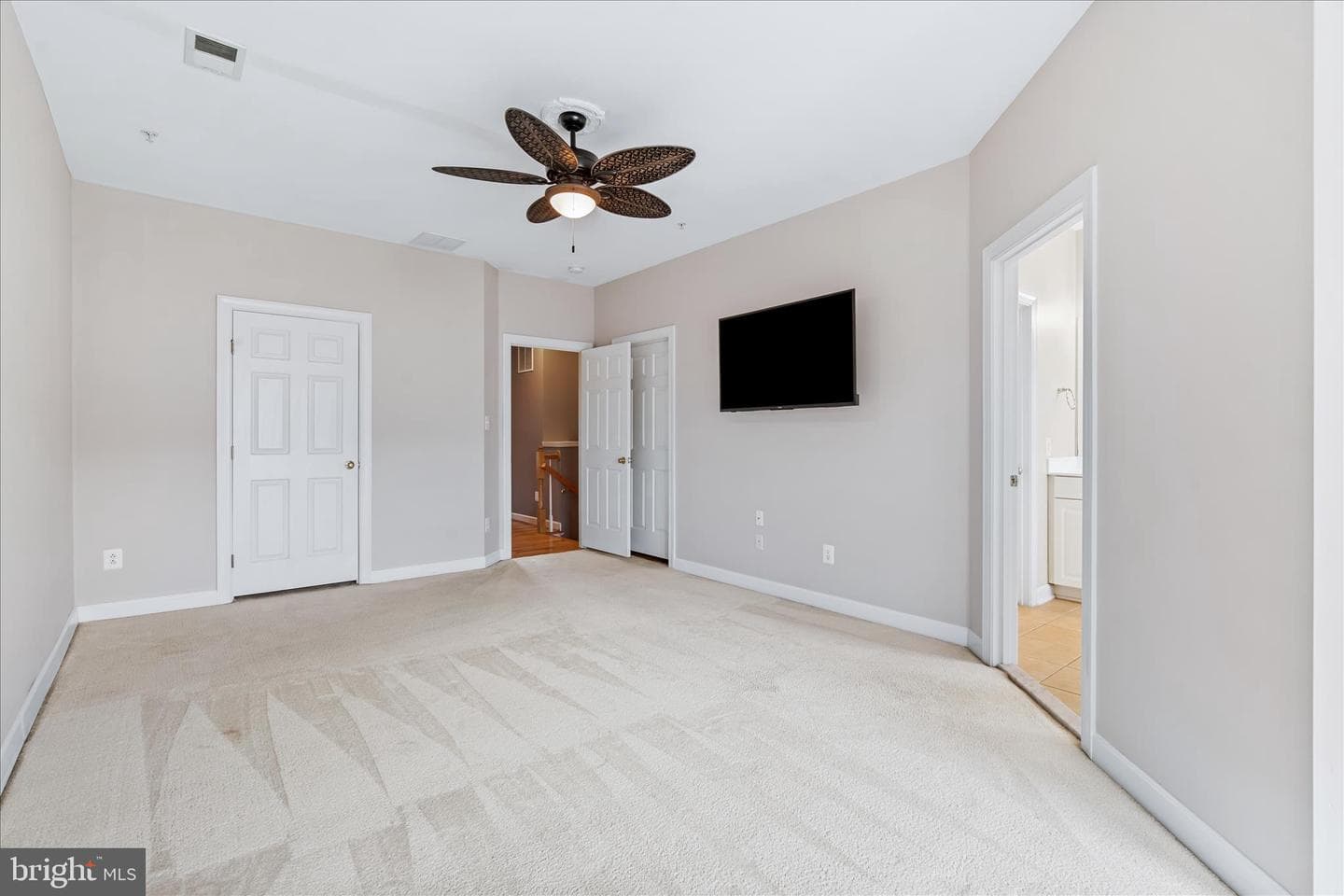 9393 Penrose Street photo 22