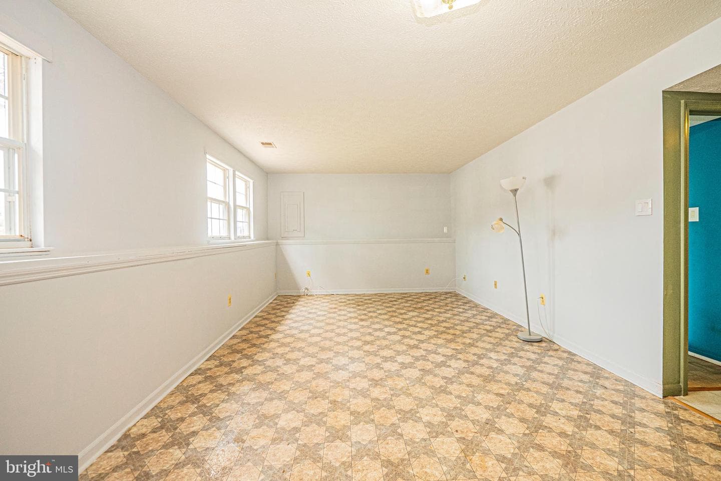 502 Teal Court photo 31