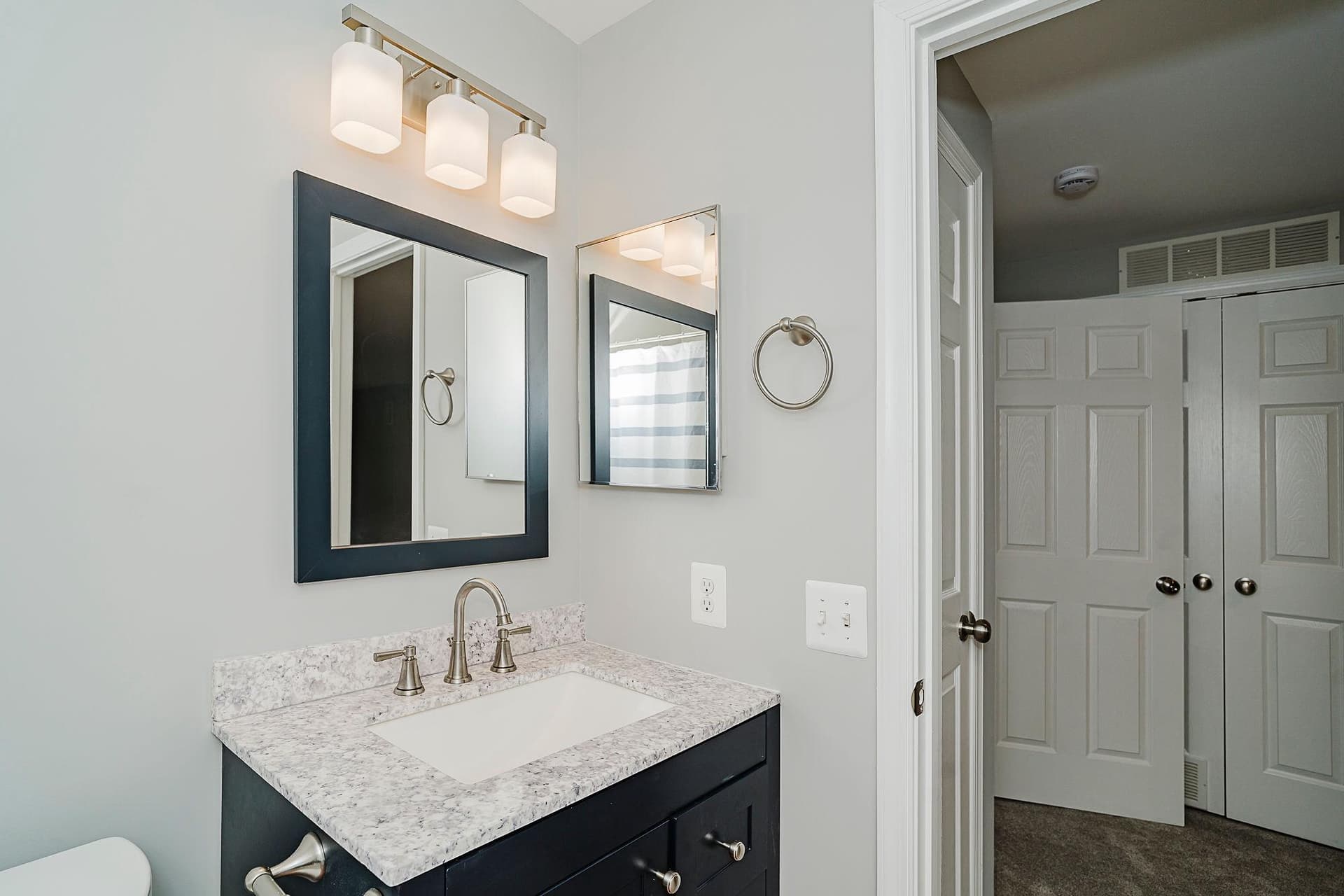 5141 Mclauren Lane photo 44