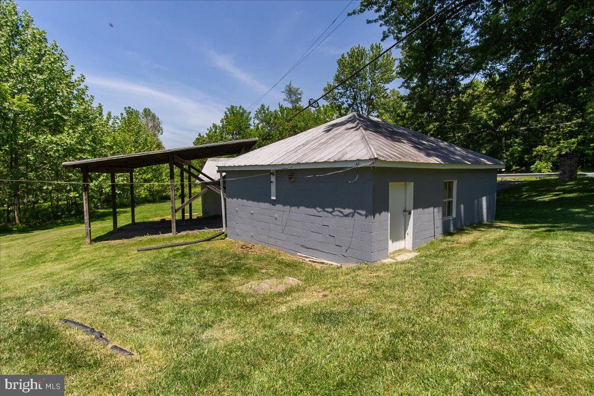 11316 Highland School Road photo 44