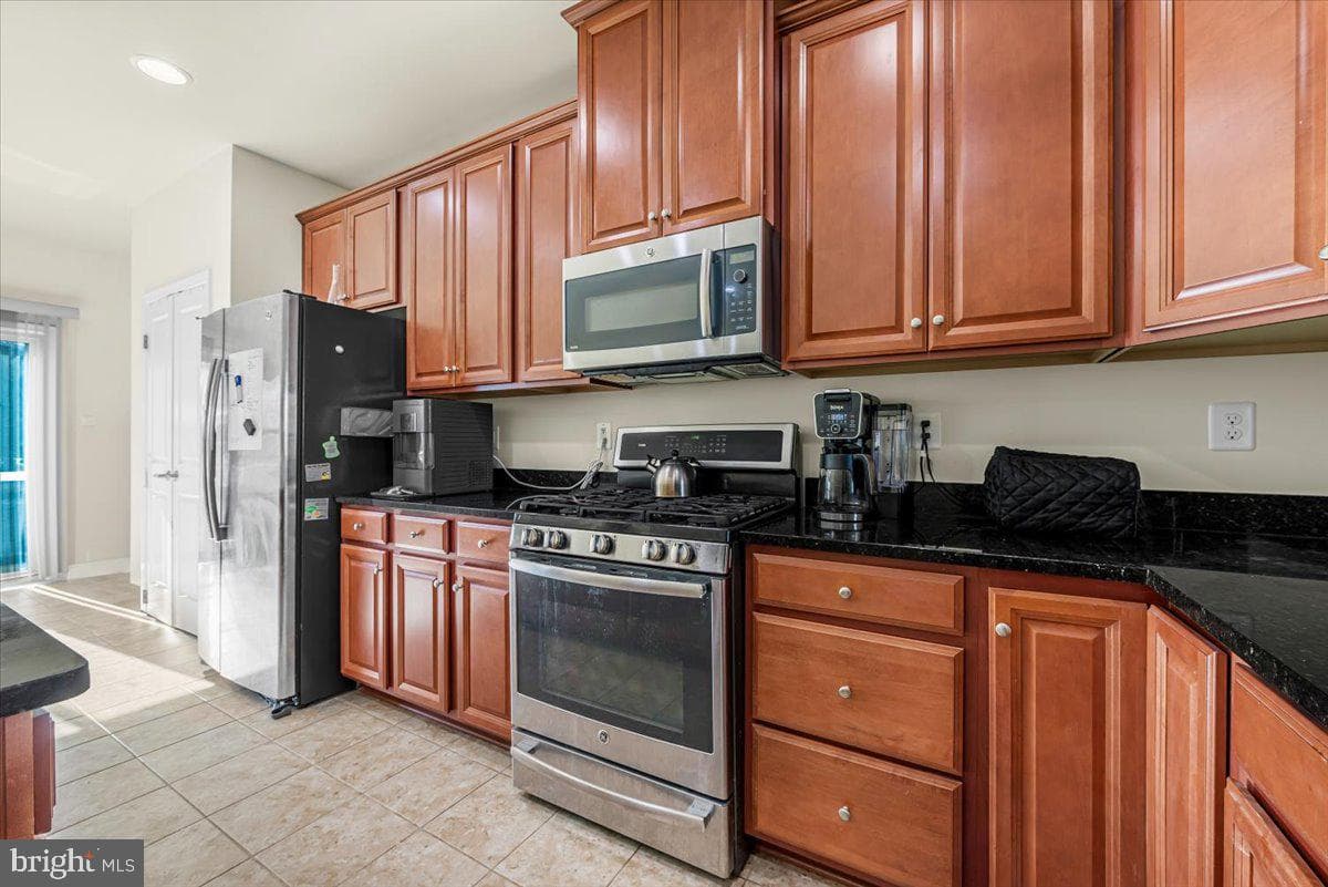 9137 Landon House Lane photo 10