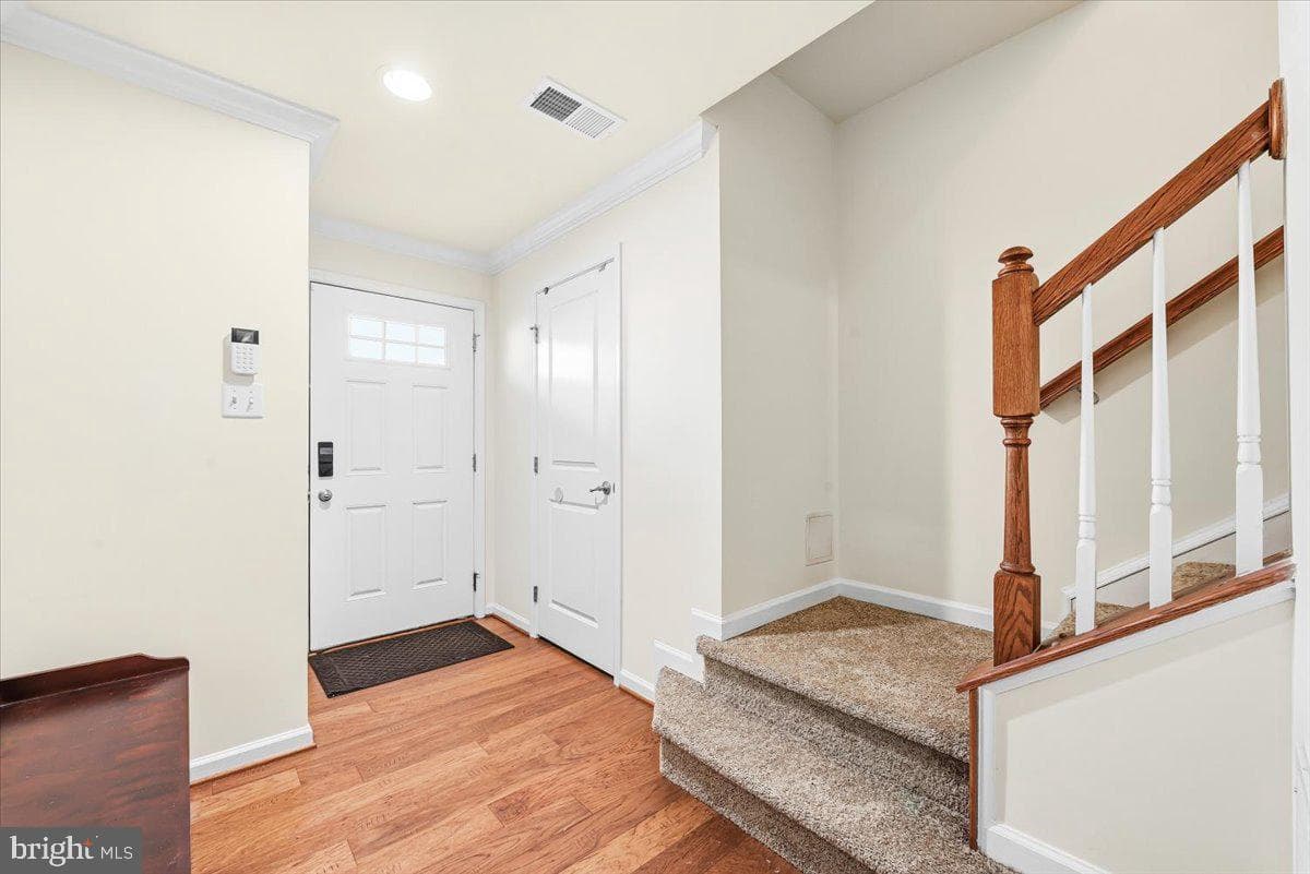 9137 Landon House Lane photo 4