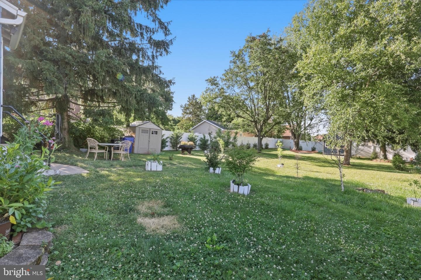 111 Depaul Street photo 30