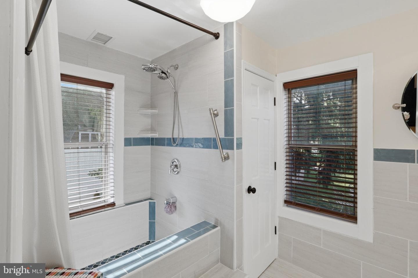 111 Depaul Street photo 9