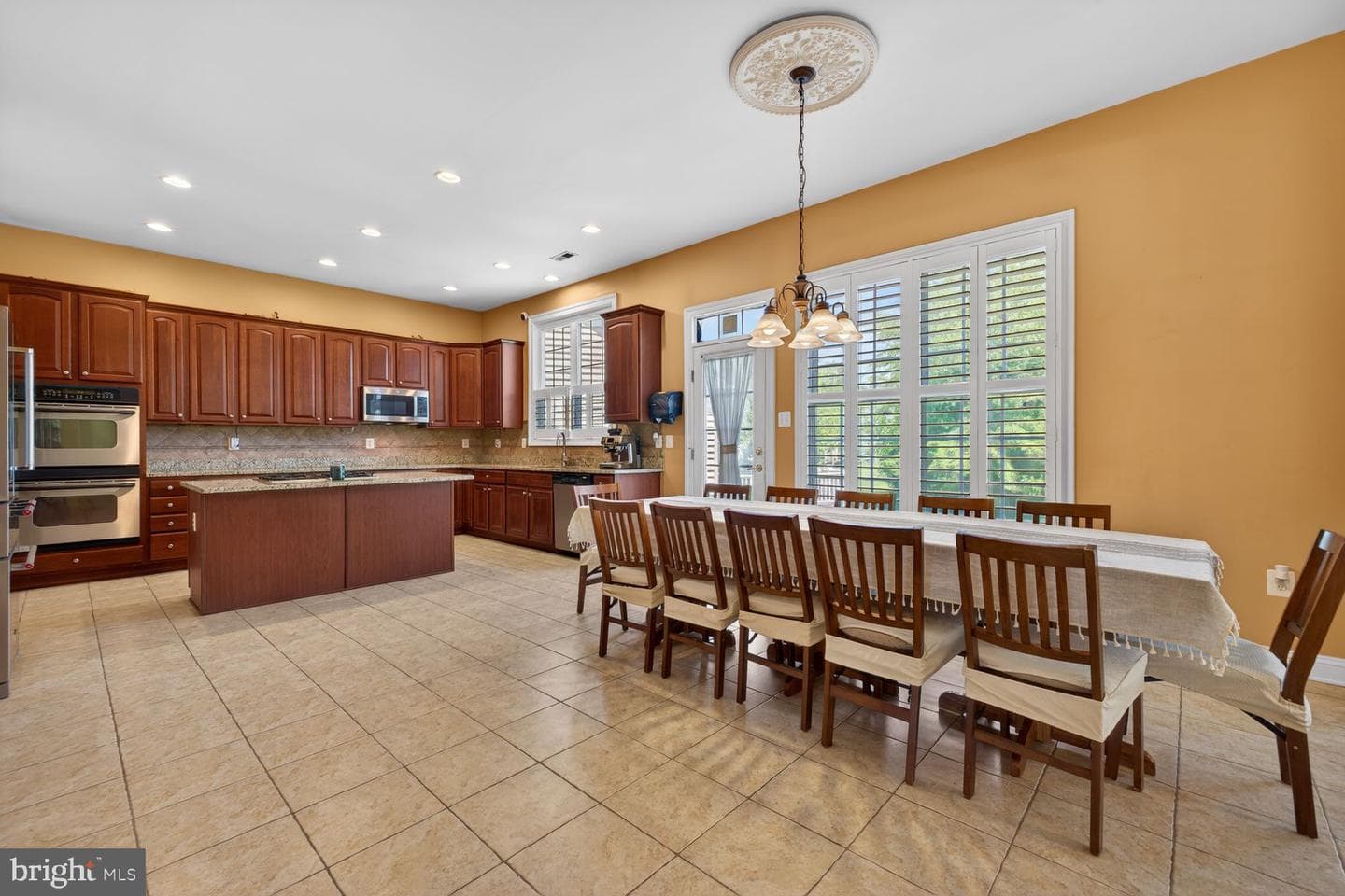3701 Spicebush Way photo 9