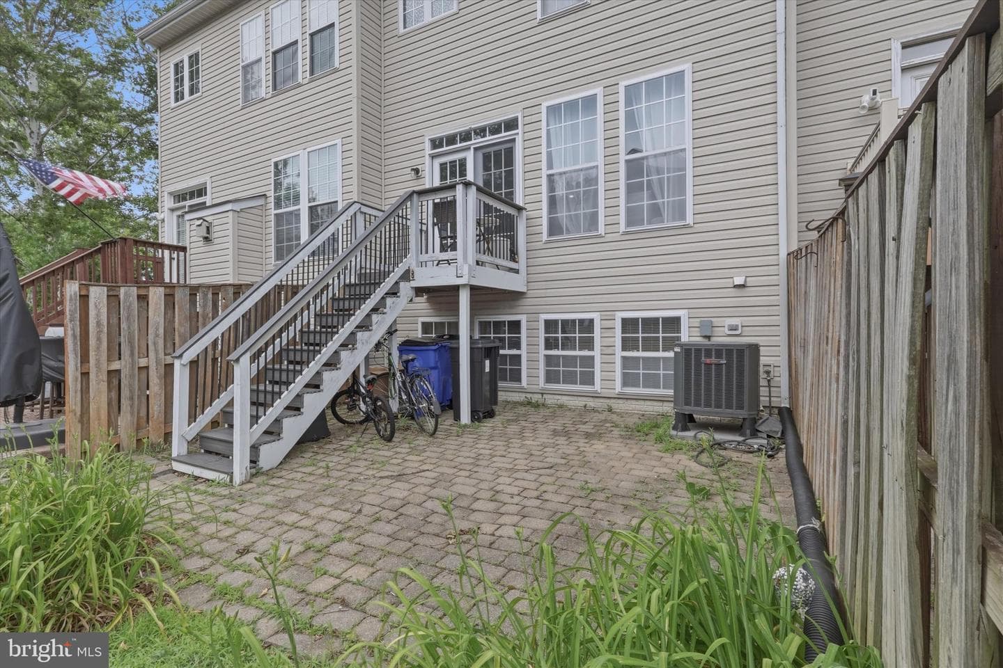 1741 Emory Street photo 34
