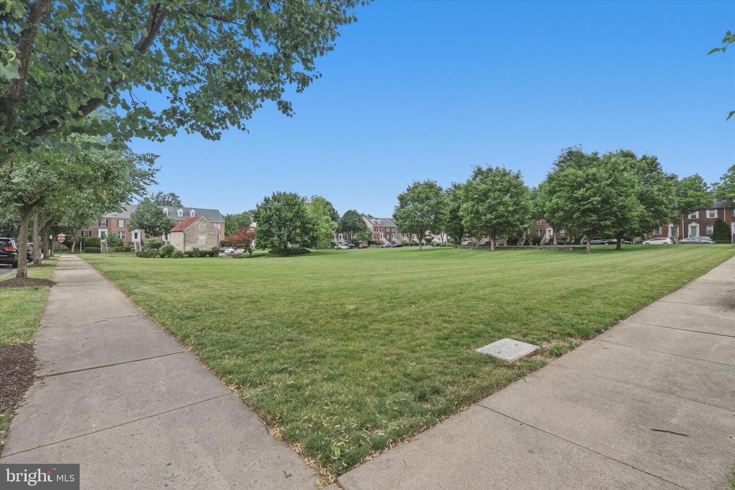 1741 Emory Street photo 40