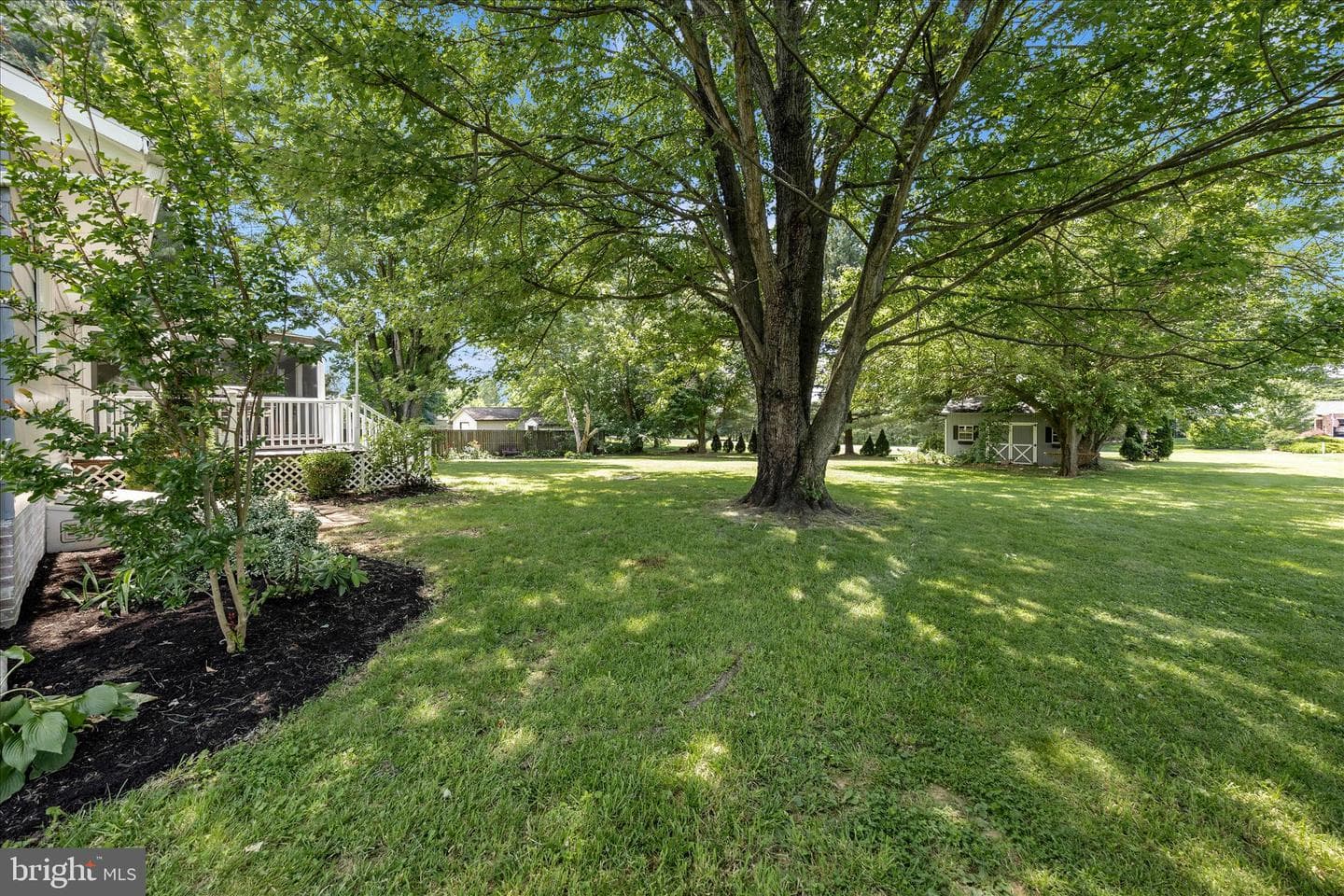 8914 Gloria Avenue photo 55