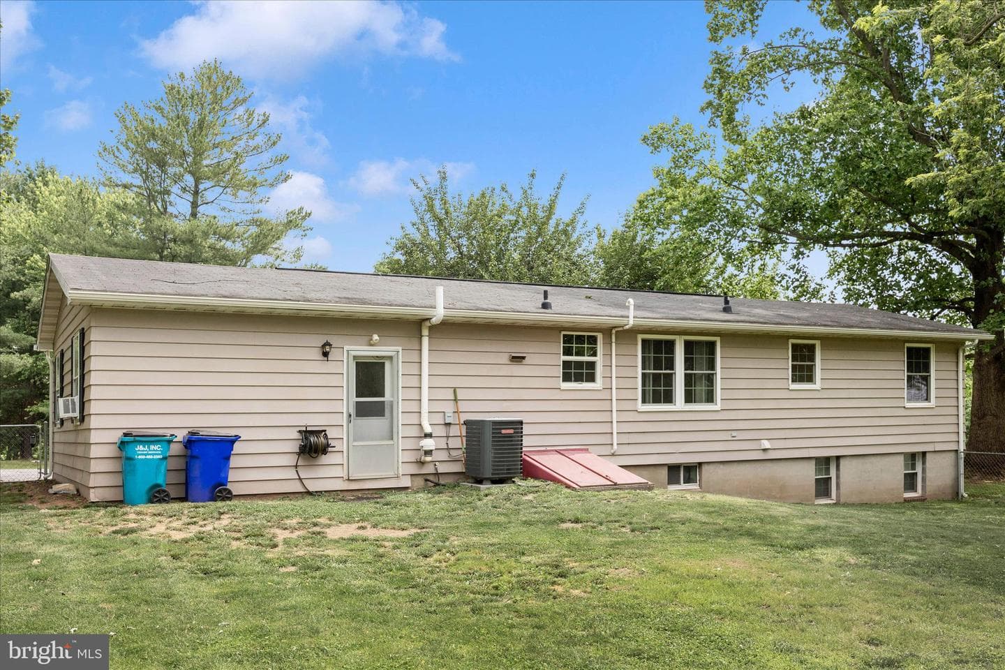 6901 Trout Lane photo 43