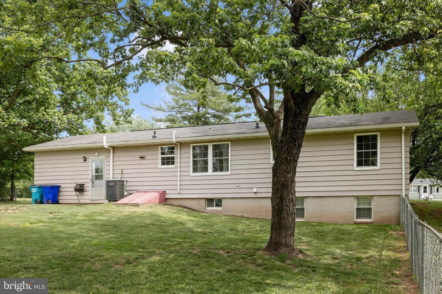6901 Trout Lane photo 44