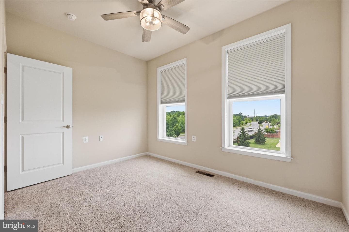 1090 Holden Road photo 24