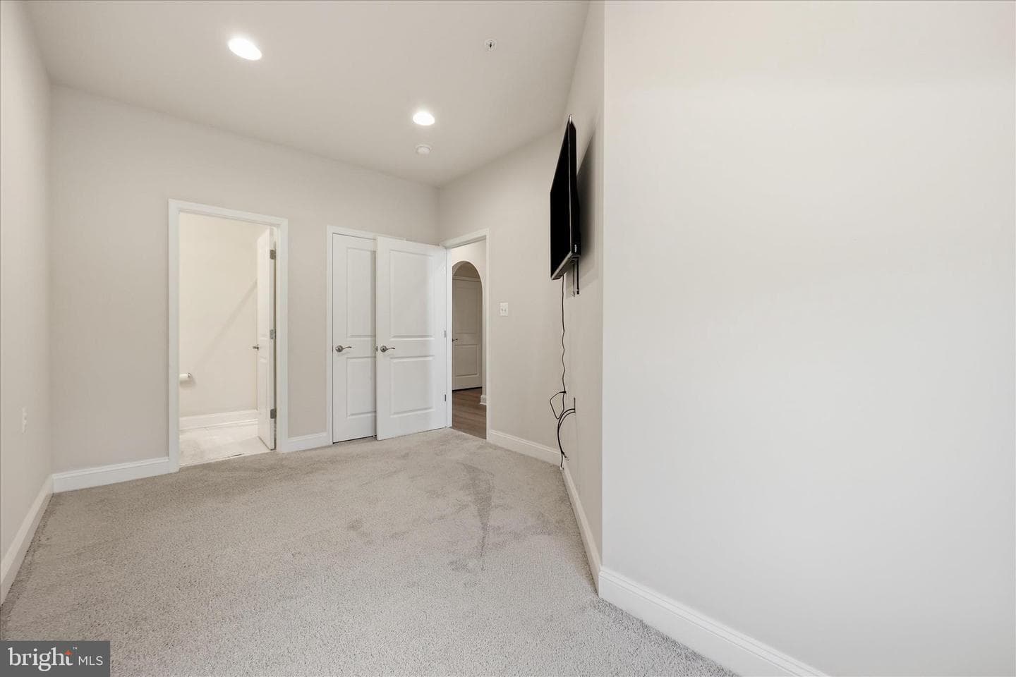 1090 Holden Road photo 38