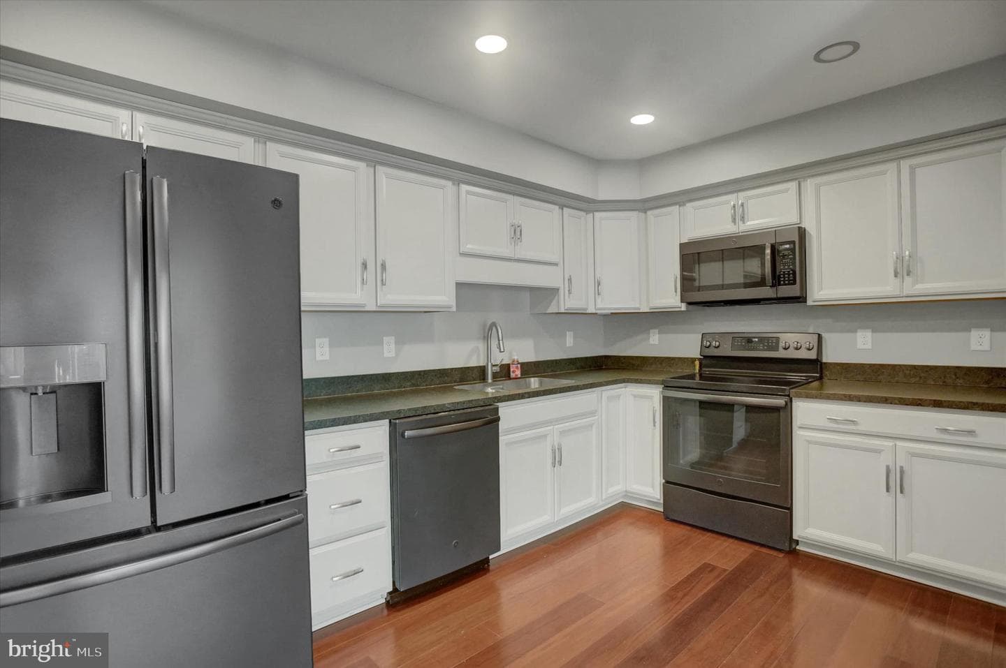 10 Welty Avenue photo 10
