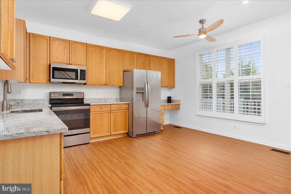 6584 Duncan Place photo 11