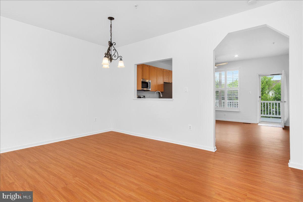 6584 Duncan Place photo 7