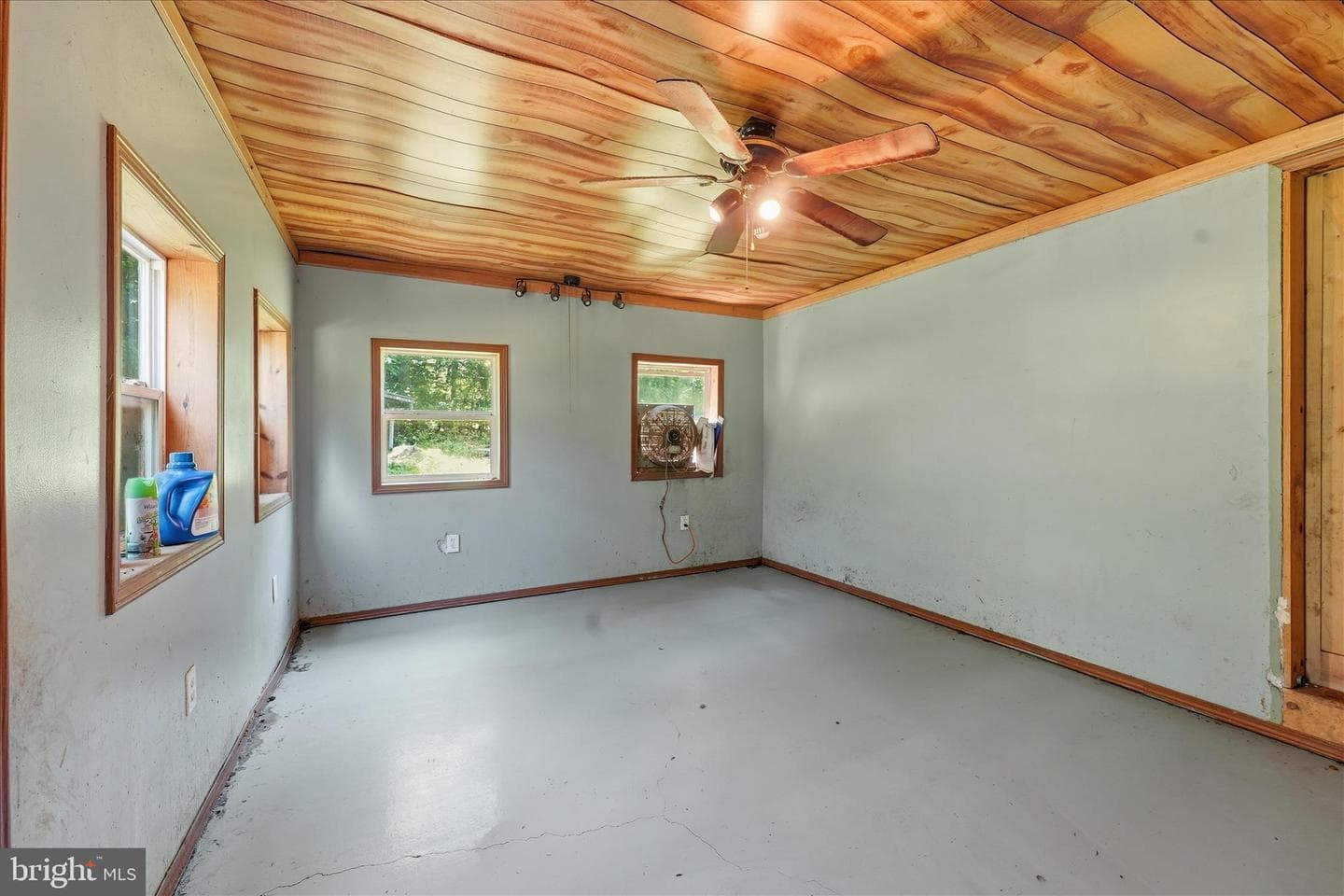 14316 Tower Road photo 18