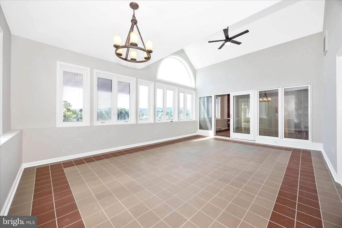 104 Mercer Court #15-6 photo 34